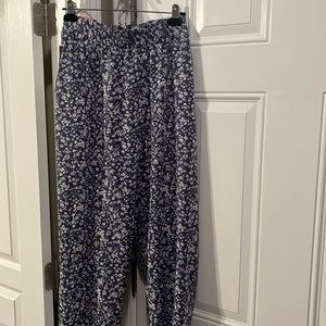 NWT. FINAL LOWEST PRICE. Jessica Simpson palazzo pants size XXL